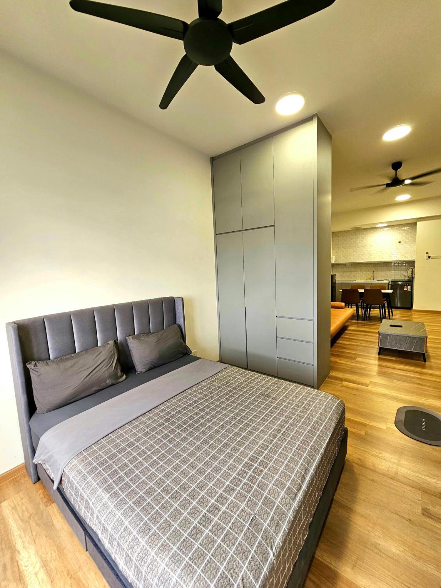 Quartz Paragon Suites Melaka By Ggm Εξωτερικό φωτογραφία