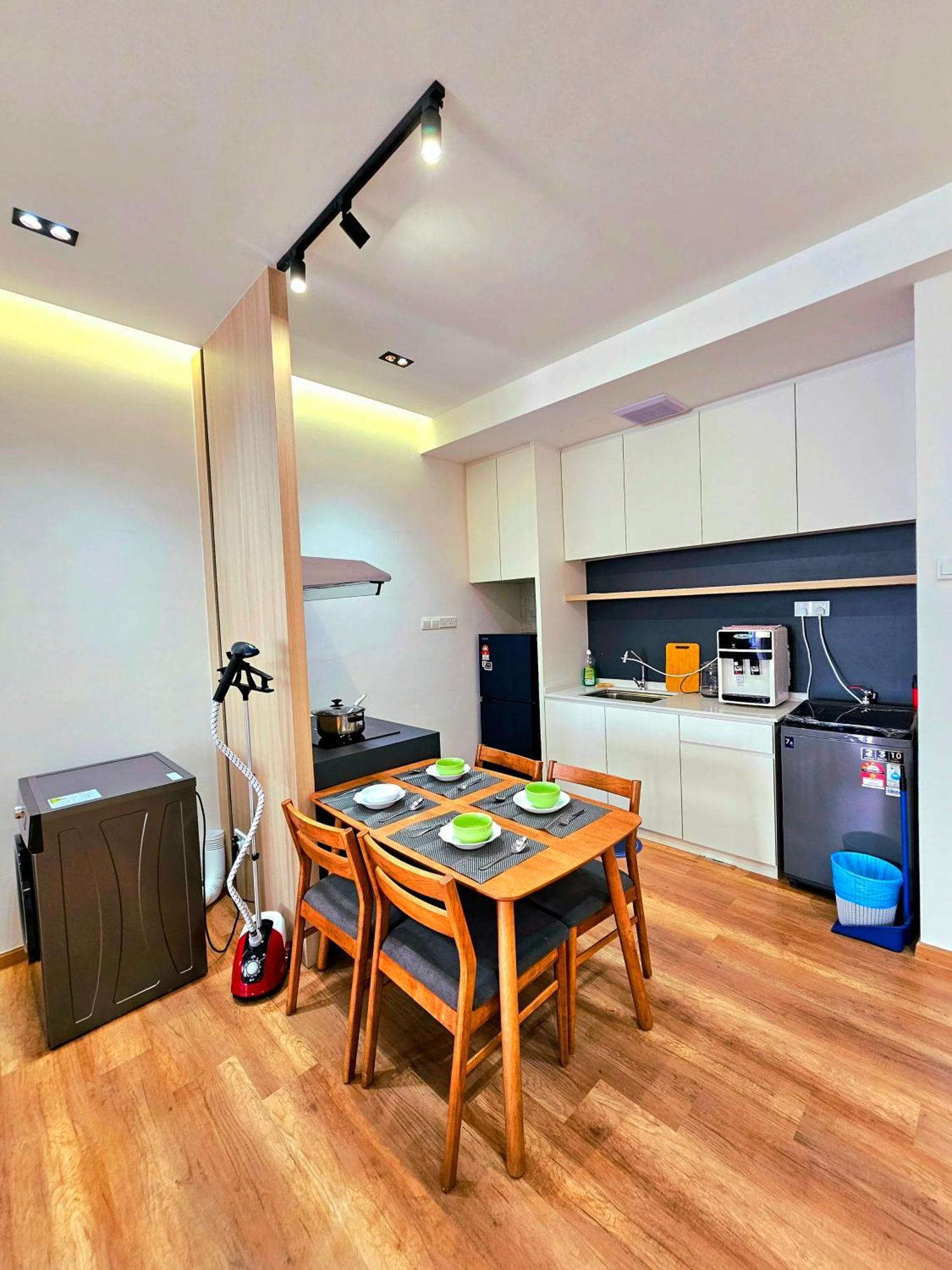 Quartz Paragon Suites Melaka By Ggm Δωμάτιο φωτογραφία
