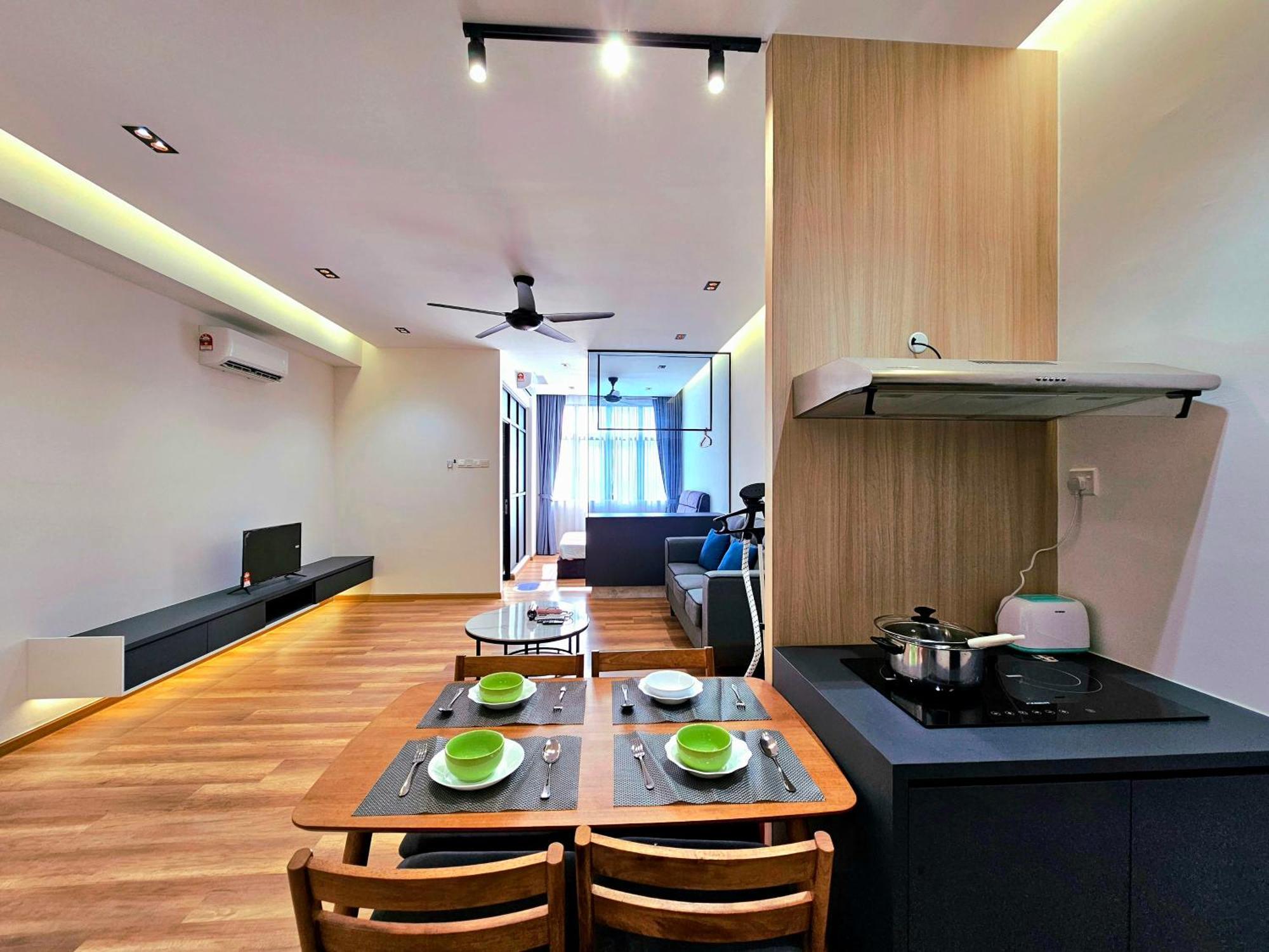 Quartz Paragon Suites Melaka By Ggm Εξωτερικό φωτογραφία